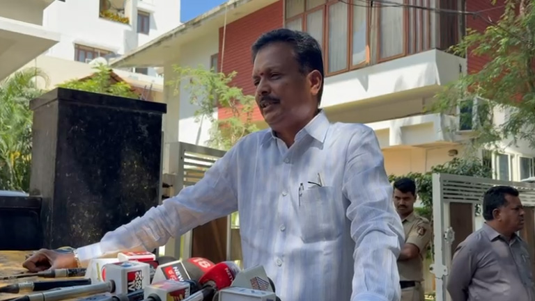 ಸಂಪುಟದಲ್ಲಿ ಸಚಿವರಾಗಲು ಶುದ್ಧ ಚಾರಿತ್ರ್ಯದ ಅಗತ್ಯ